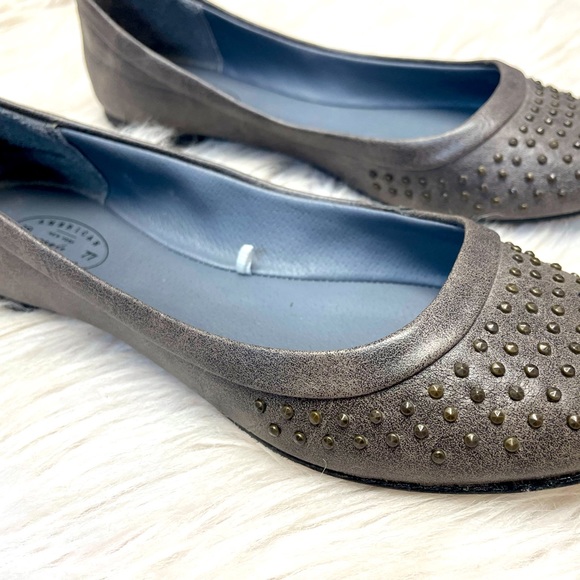 American Eagle Flats Grey Sz 6 - Picture 2 of 7